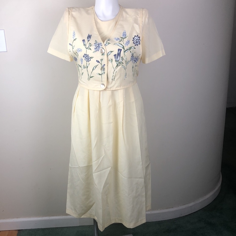 Miss Dorby Vintage Short Sleeve Midi Dress Padded Shoulders